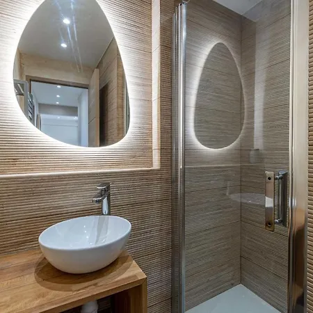 Apartment Renovated Flat 250m From The - Town Centre *